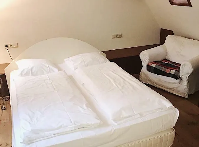 Barndesteeg Guest house *