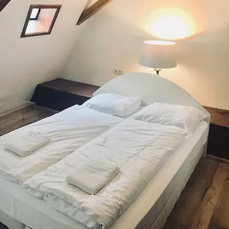 Konukevi Barndesteeg *
