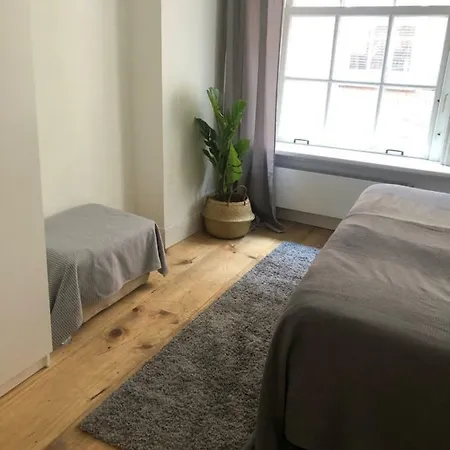 Barndesteeg Konukevi *